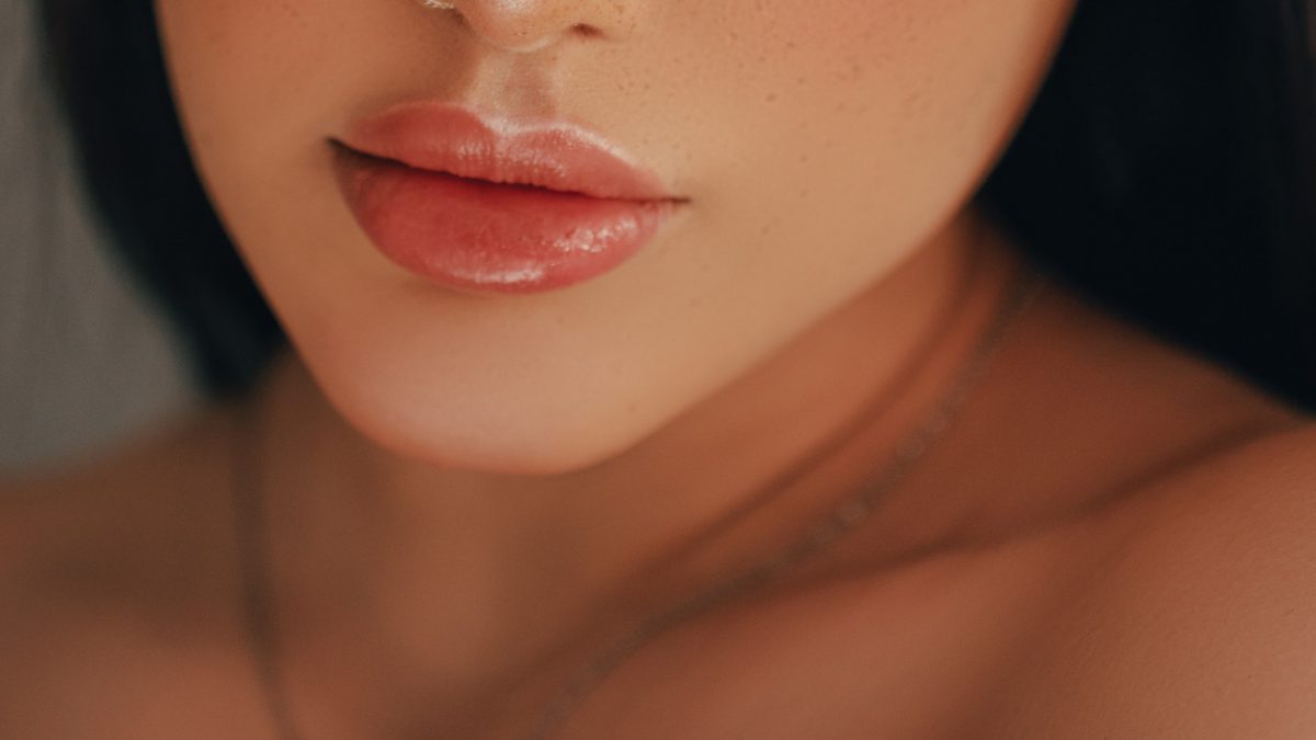 Lippenaufbau mit Hyaluronsäure